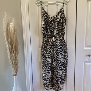 Leopard print midi dress